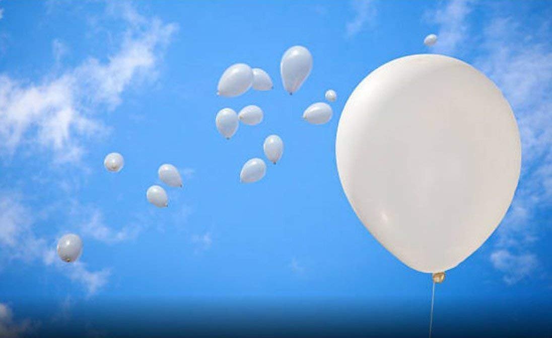 2035 (50 Pcs) White Metallic Balloons - Image 4