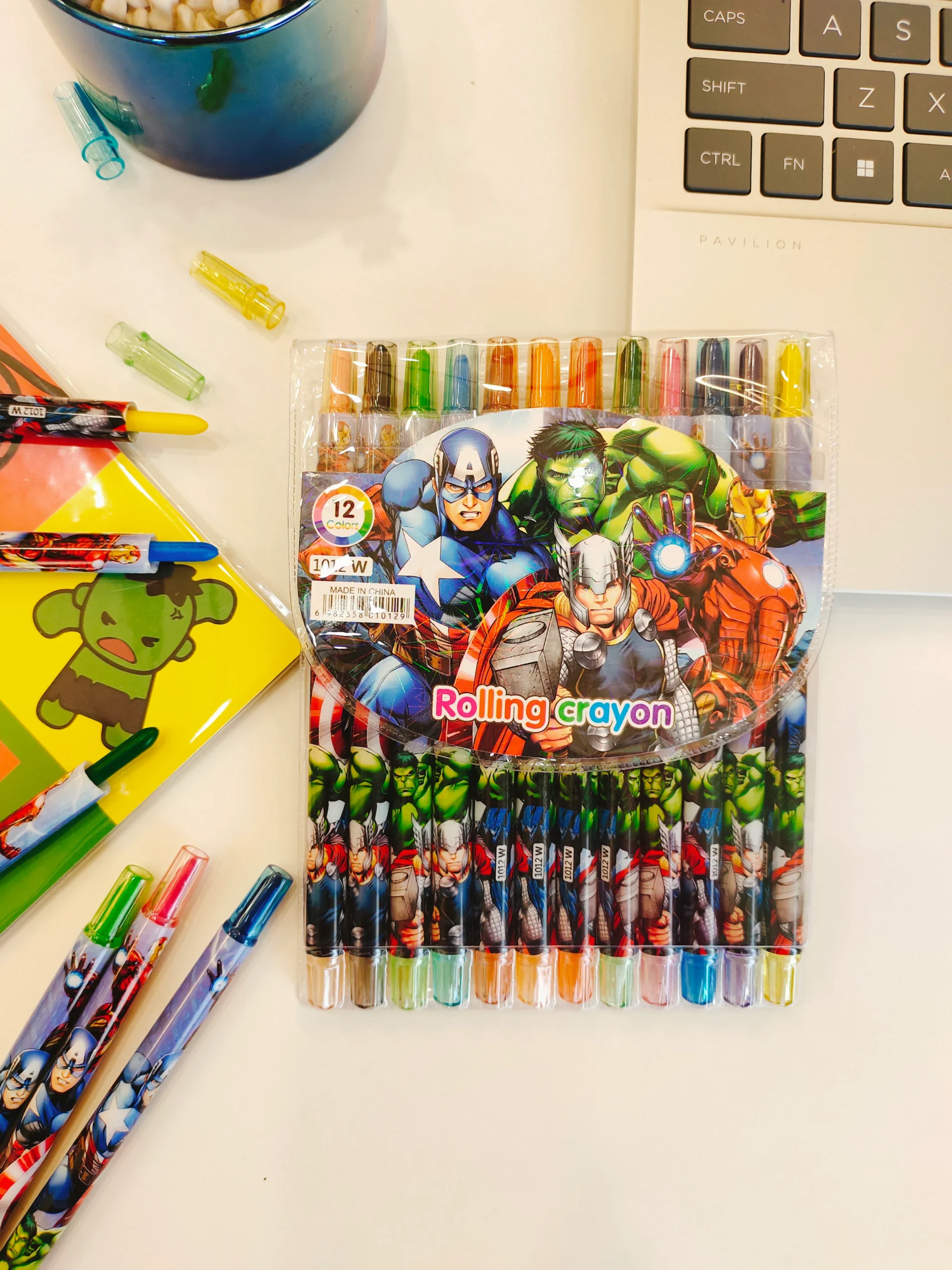 1012 F - CUTE ADOREABLE TWISTING ROLLING CRAYONS MULTICOLOUR PACK OF 12 COLOURS - Image 2